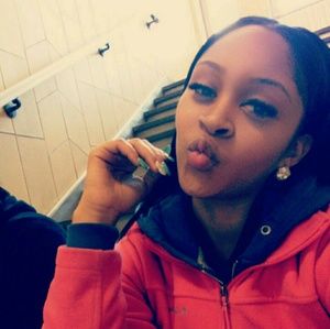 Meet your Posher, Metra